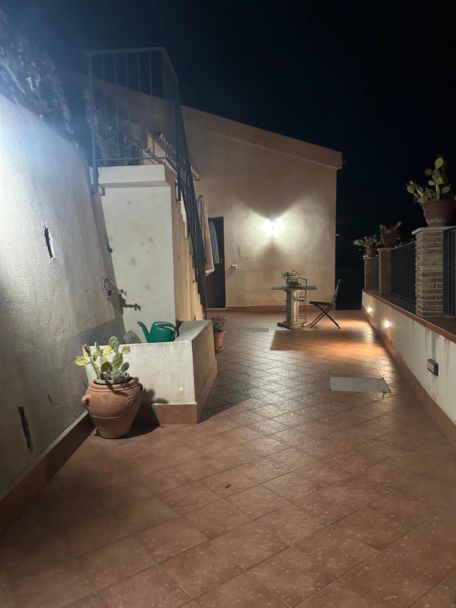 Casa Gambino Acomodação com café da manhã Savoca Exterior foto